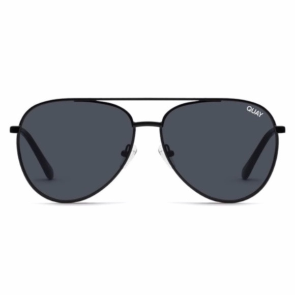 NEW Quay Starry Eyed Sunglasses Black/Smoke - Picture 1 of 10